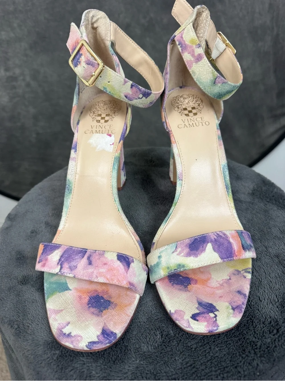 Vince Camuto Floral Ankle Strap Block Heel Sandals Size 9M / 40 - Picture 3 of 10